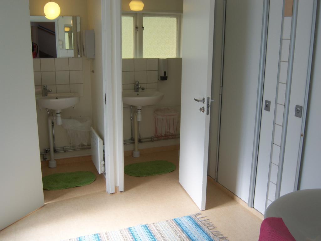 Söderköping Stf Vandrarhem Mangelgarden חדר תמונה